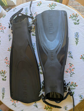 Mares Scuba Diving Fins Size XL Black/Grey with Plus Straps