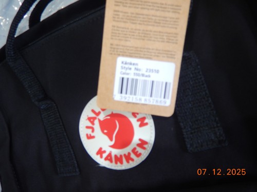 Portatile Fjällräven 15" Kanken Nero Taglia Unica - NUOVO CON ETICHETTE - NUOVO IN PLASTICA - Foto 7 di 8