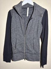 Women's Lululemon Full Zip Hoodie Size 6 Grey and Black