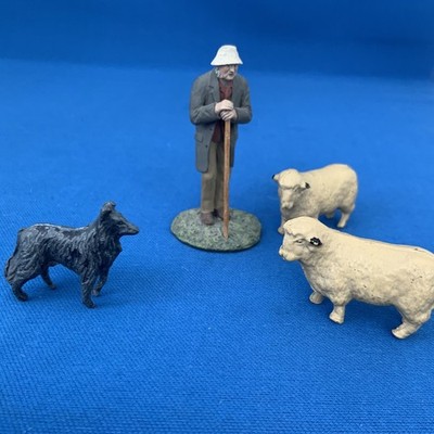 Vintage Bleifiguren Bauer Schäferhund mit zwei Schafen und Schäferhunden 