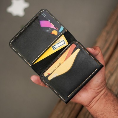 Genuine Handmade Full Grain Pure Leather Bifold Wallet for Men, Slim and natural