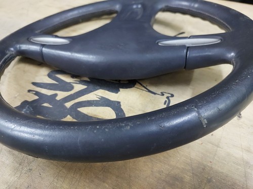 Navan Steering Wheel Nissan S13 S14 S15 A31 R32 R33 R34 - Picture 6 of 12