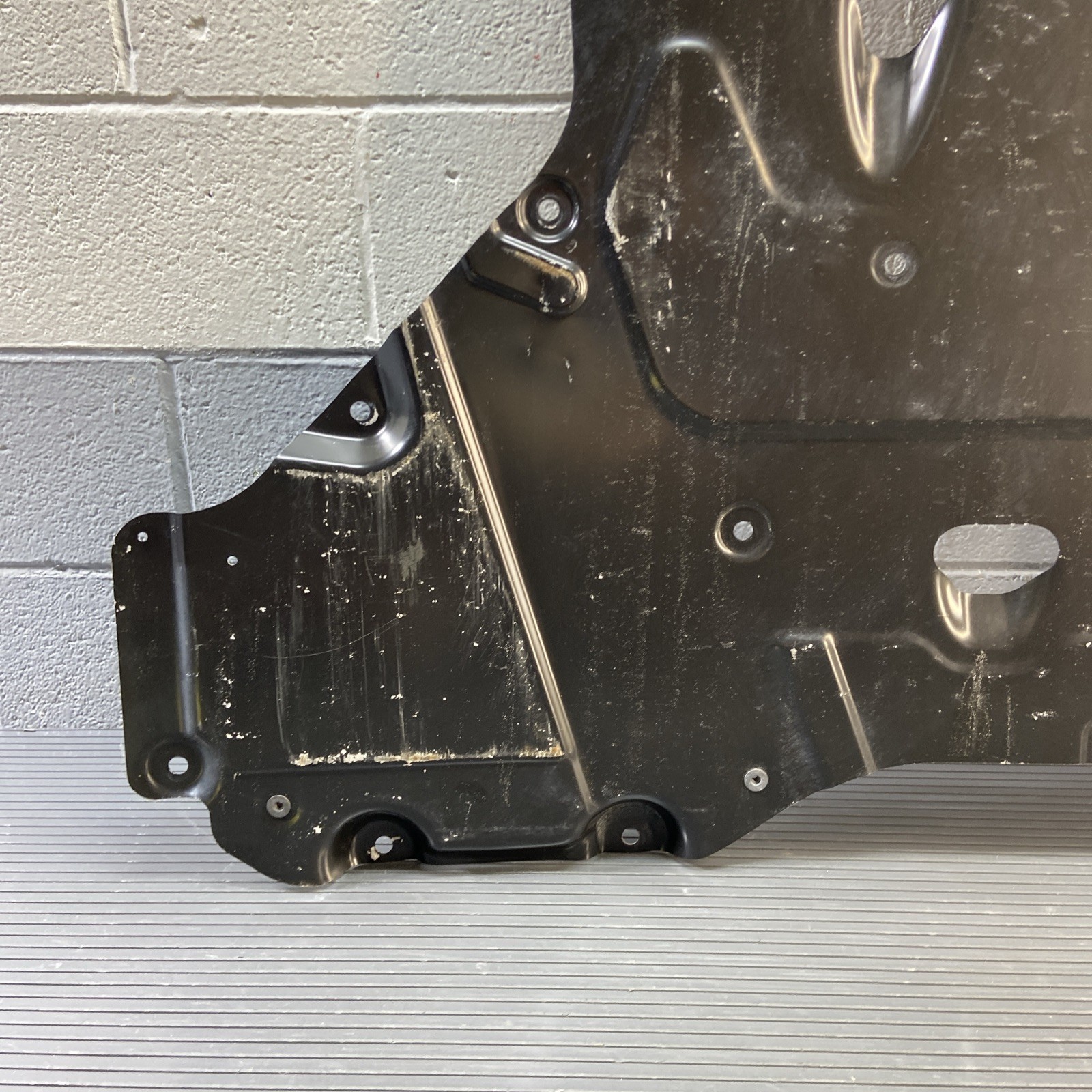 2018-2020 Ferrari Portofino F164 Rear Underbody Guard Shield Metal OEM *NOTE*