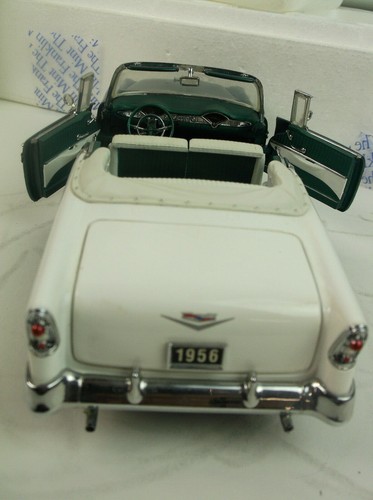 Franklin Mint 1956 Chevy Bel Air Convertible 1:24 Scale Diecast Model Car Green - Picture 7 of 12