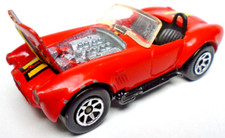 VINTAGE 1982 HOT WHEELS SHELBY COBRA RED 1:64 DIECAST 2 5/8" CAR W/ OPENING HOOD