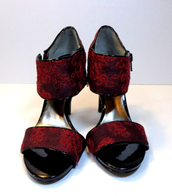 Carlos Women's Red Black Embroidered High Heel Leather Sandal with Zip Size 7M