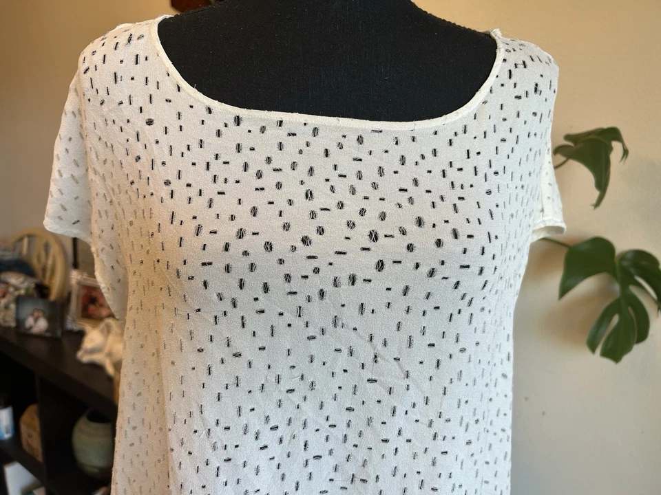 Eileen Fisher Confetti Laser Cut Silk Hi/Low Top , Bone, Sz L (no camisole) - Image 2 of 4