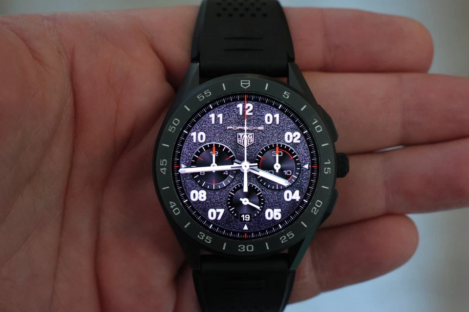 Reloj Tag Heuer SBG8A80.BT6221 conectado titanio calibre E3 negro caucho 45 mm Foto 2 de 4