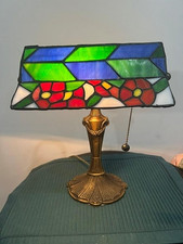 Tiffany Style Bankers Table Desk Lamp Stained Glass Lighted Artwork