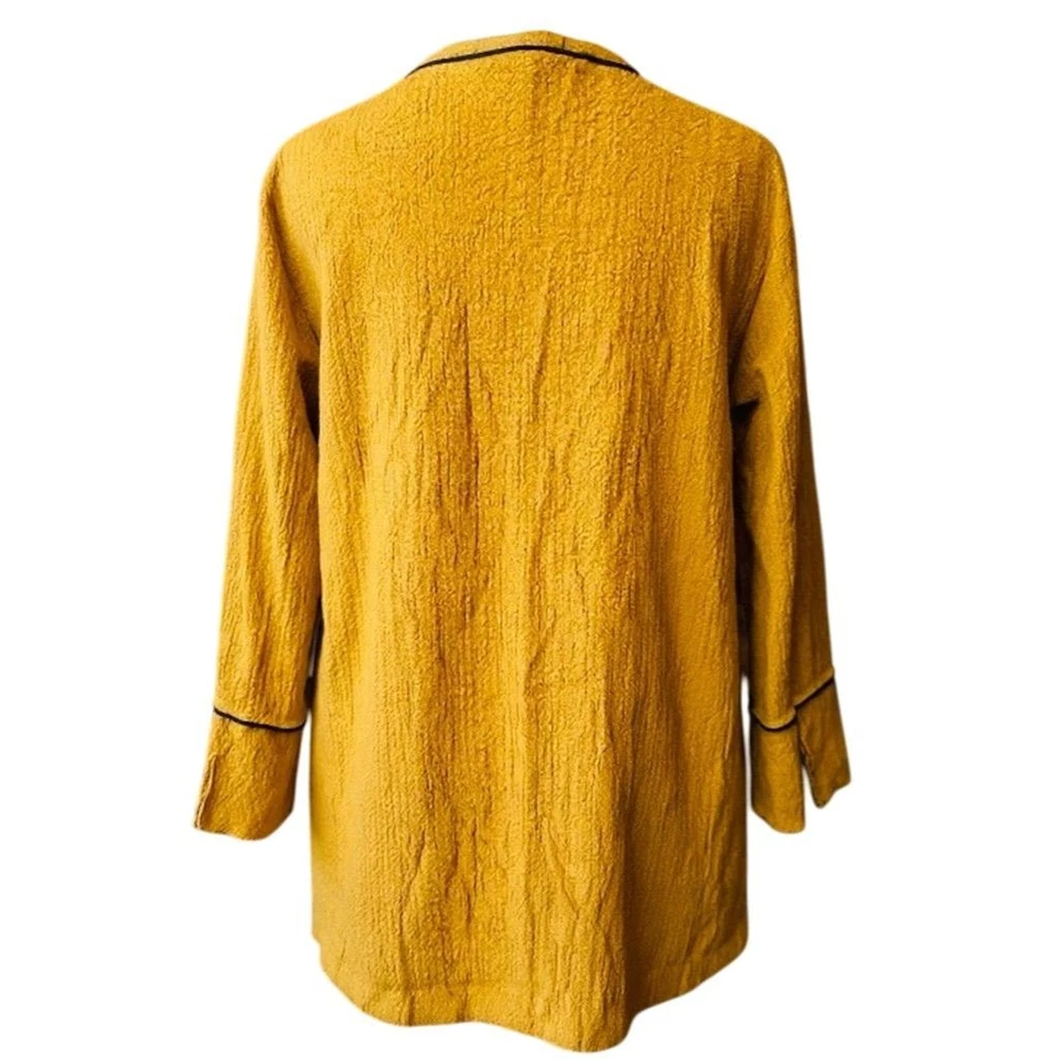 Chaqueta para mujer Ali Miles dorada con botones M manga larga bolsillos texturizados - aire acondicionado Foto 3 de 4