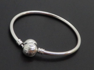 Pandora Limited Edition Disney König der Löwen Simba Armreif 598047CCZ 17cm