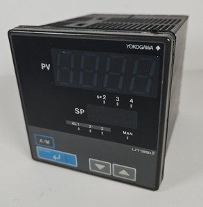 Yokogawa UT351-00 Digital Indicating Controller PLC Temperature Control Module