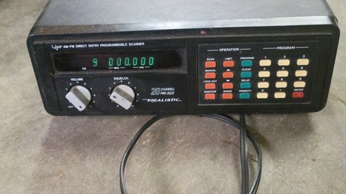 Realistic PRO-2020 Scanner 20 Channel Direct Entry Programmable Radio Tested