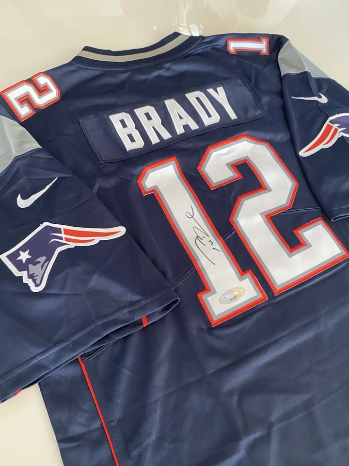 🏈🔥 Tom Brady hand signed New England Patriots Jersey, Nike on Field, COA 🔥🏈 - Bild 3 von 4