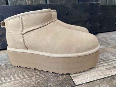 UGG Classic Ultra Mini Platform Women s Suede Ankle Boots US 8