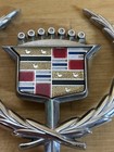 VTG OEM Cadillac Hood Ornament Wreath Emblem Automobile Collectible — photo 2