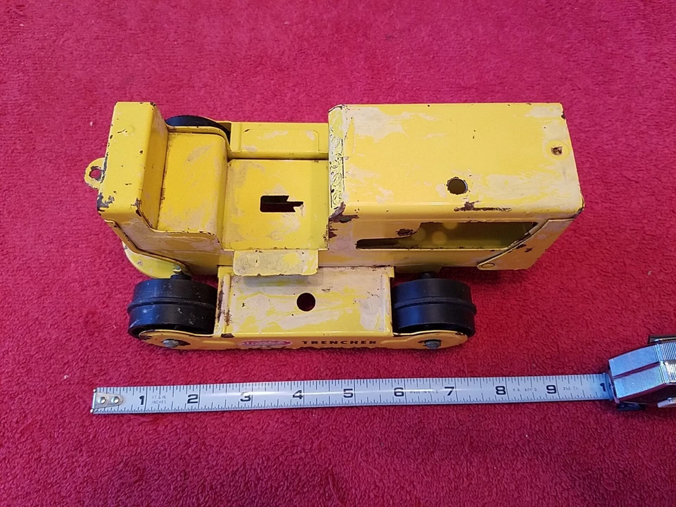 1970’s TONKA Metal Trencher Bulldozer Backhoe T6 Pressed Steel USA For Parts  - Image 2 of 4