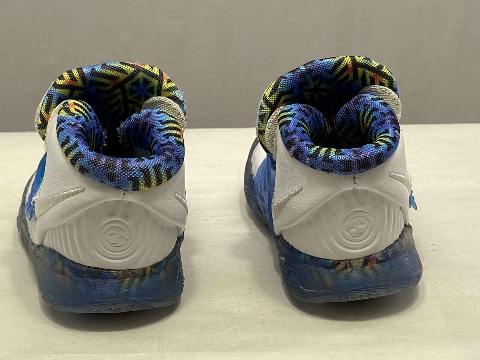 Nike Kyrie Irving Basketball Shoes Boys TODDLER INFANT Sz. 4C -White Blue Hi-Top thumbnail 20