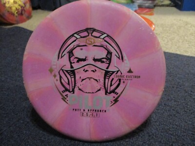 USED STREAMLINE ELECTRON 'PILOT' (2/5/0/1) AT 173-74 GRAMS, 5/10 CONDITION