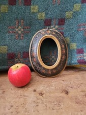 A Fantastic Rare Toleware Frame Early 19th Century To Restore