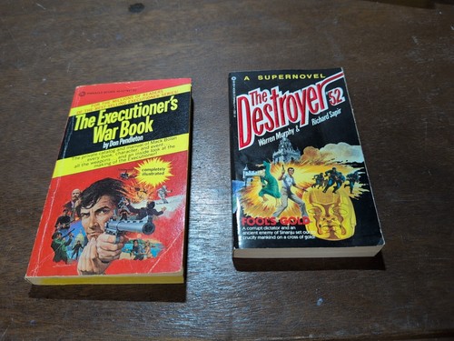 THE EXECUTIONER'S Series WAR BOOK 1977 Warren Murphy The Destroyer Book Lot