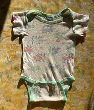 Vintage 1990s Baby Onepiece Short Sleeve Hospital Outfit Circus Themed GB22