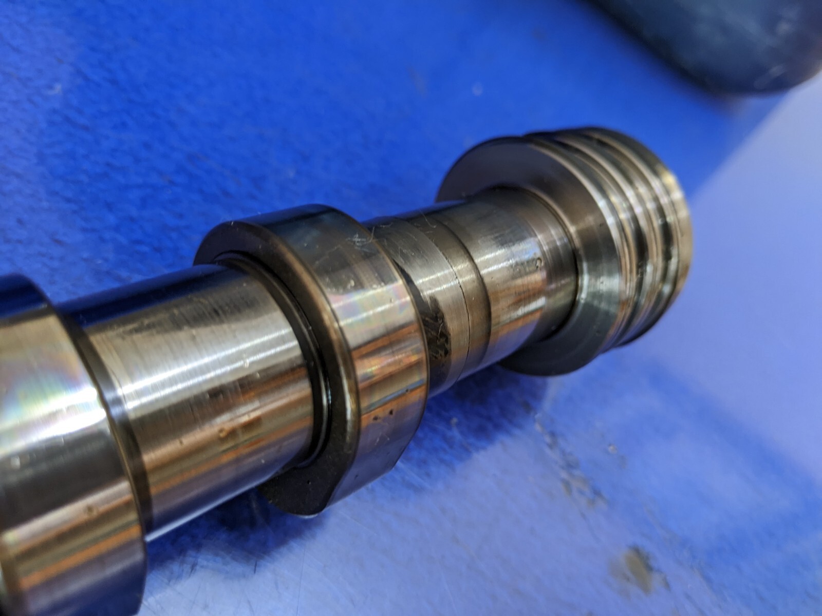oem camshaft outlet left Bentley Continental 6.0 W12 exhaust cam shaft