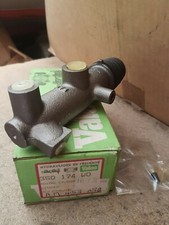 Citroen 2cv (-07/1964) Master Cylinder Valeo 350174W0 AM45303A NEW GENUINE