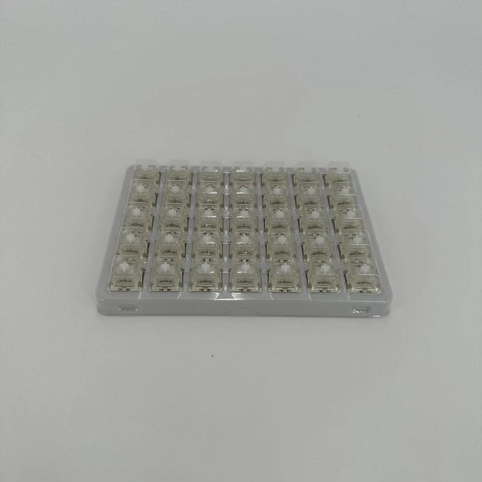 Gateron DROP Holy Panda X Clear Switches 35 Pack 3 Pin MDX-36770-1 NEW Keyboard - Image 2 of 4