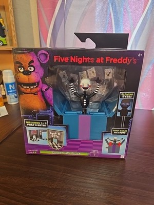 Jazwares Five Nights at Freddy s Puppet Office Set