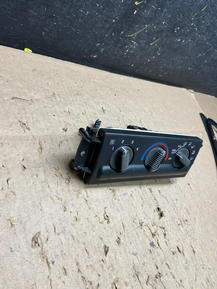 Chevrolet S10 Blazer 1998-2002 HVAC AIRE ACONDICIONADO calefacción módulo de control climático t6212 DG Foto 3 de 4