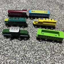 Circo Wooden/Magnetic 6 Pc Train Lot Engine Construction, Cargo
