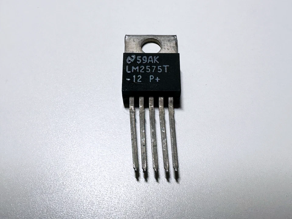 1X LM2575T-12 NSC 12V 1A Step Down Switch Mode Regulator 52kHz TO-220-5 - Image 1 of 1
