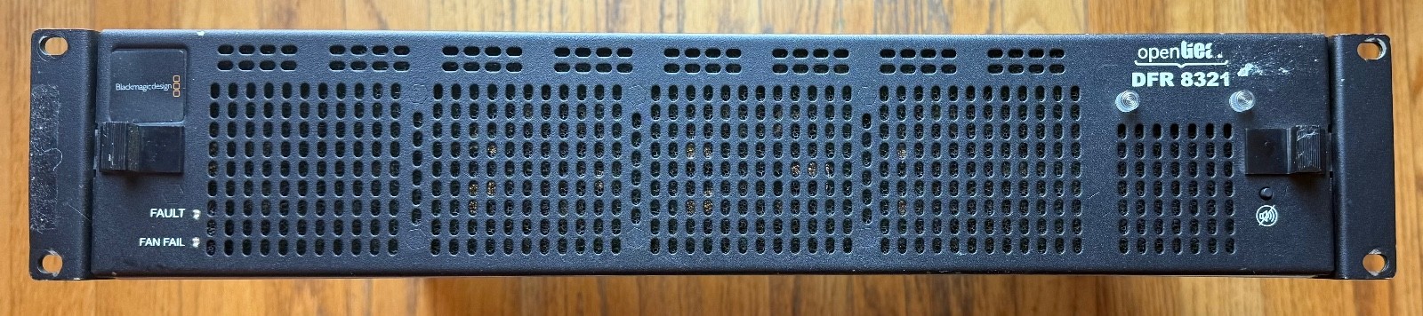 OpenGear DFR-8321 Rackmount Module Frame With PSU and Controller