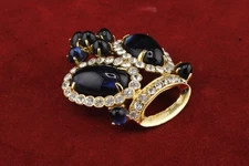 Vintage Alfred Philippe Trifari 1940s Goldtone crown w/ Sapphire Cabochons
