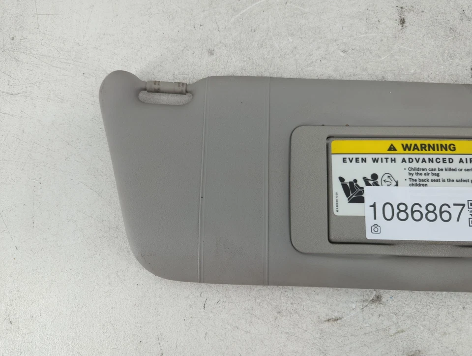 2001 - 2005 梅赛德斯-奔驰 C240 乘客遮阳镜右遮阳板 AACB6 — 第 4/4 张图片