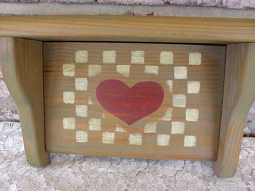 Vintage Wood Wall Shelf Plate Groove Red Heart Checkered Country Farm 13 5/8" L - Picture 2 of 10