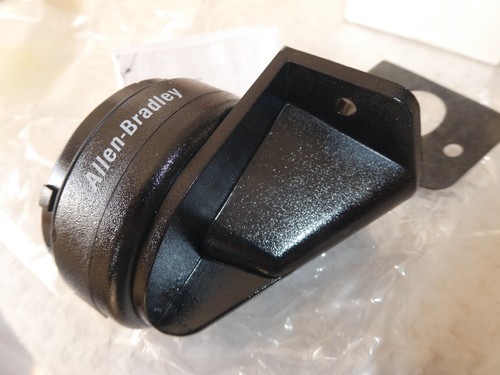 ALLEN BRADLEY 70mm Control Tower Stack Lamp Base Mount -- 855T-BVM - Bild 5 von 5