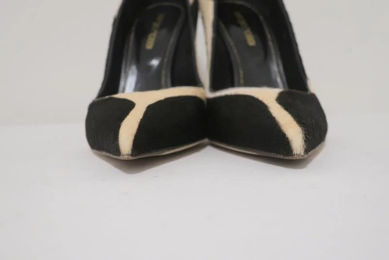 Zapatos de salón Sergio Rossi negro/crema estampado de jirafa pelo de pony talla 36 punta tacón Foto 4 de 4