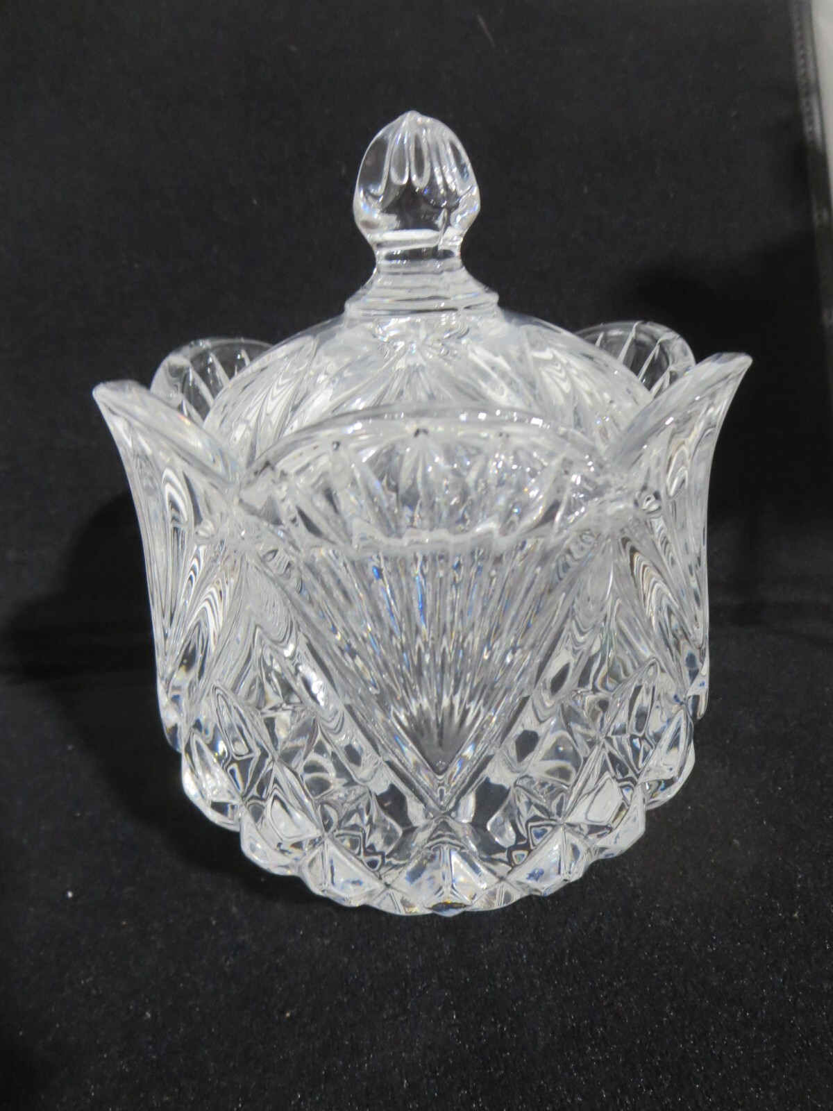 Vintage Pressed Glass Candy Dish with Fan & Diamond Design, 4.25