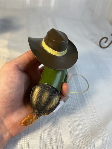 Hamilton Collection Spurs n Fur Yorkie Cowboys LONE STAR LEGEND Dog Figurine - Picture 4 of 10