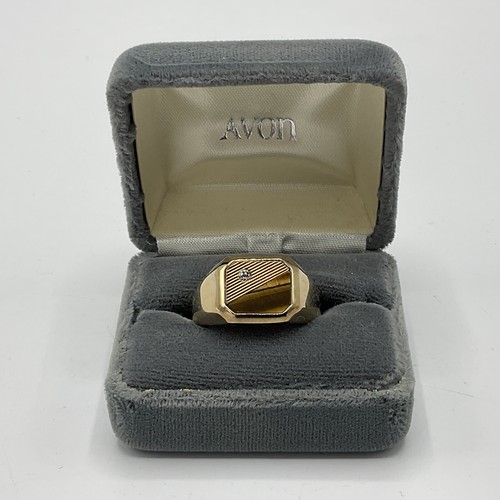 Avon Genuine Onyx Ring, 18 Karat Gold Electroplate, Size 12 - Picture 2 of 3