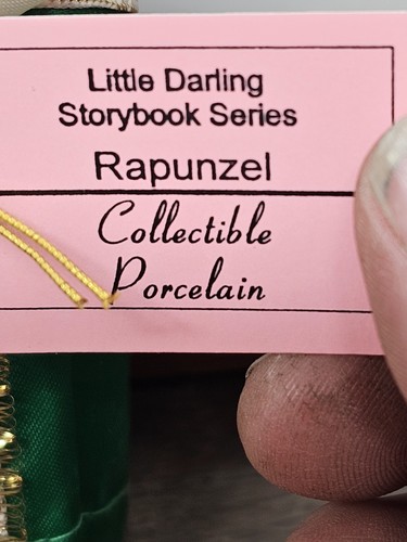 Show-Stoppers Rapunzel Porcelain Doll Little Darling Storybook Series - Picture 6 of 10