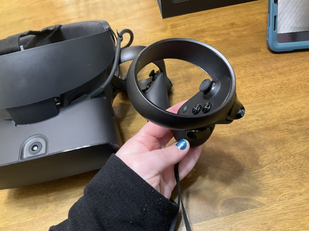 Oculus Rift S Meta PC Virtual Reality Headset Good Condition