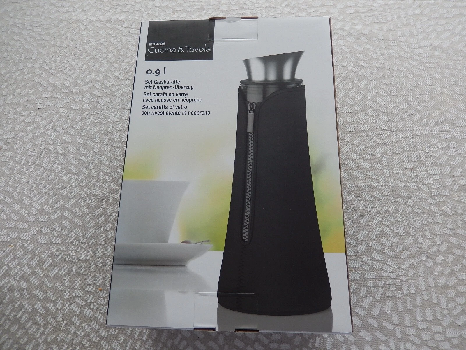 CUCINA & TAVOLA GLASS CARAFE NEOPRENE COVER TEA AND COFFEE MAKER NEW