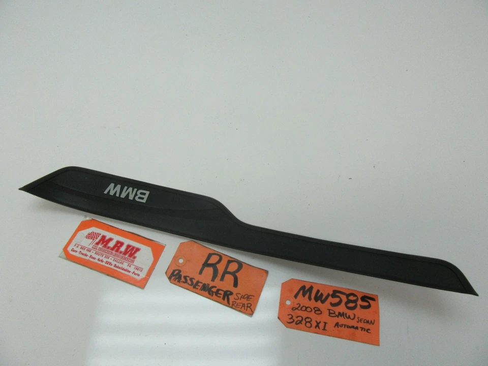 ALFÉIZAR DE RASGUÑO SUELO PLACA BASCULANTE PANEL MOLDURA TRASERO DERECHO BMW 328i 330i 335i Foto 3 de 4