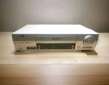 JVC HR-S3910U Super 4-Head Hi-Fi Stereo VHS VCR ET No Remote SILVER As IS