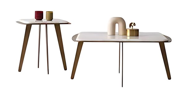 Eleganter Couchtisch Mit Zwei Stilvollen Beistelltischen-image