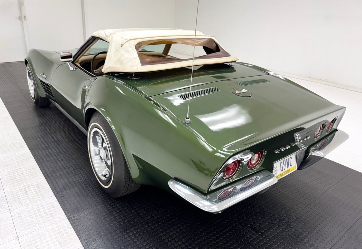 1970 Donnybrooke Green Chevrolet Corvette   | C3 Corvette Photo 8