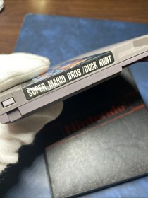 Super Mario Bros / Duck Hunt NES 1985 Authentic + Original Nintendo Sleeve